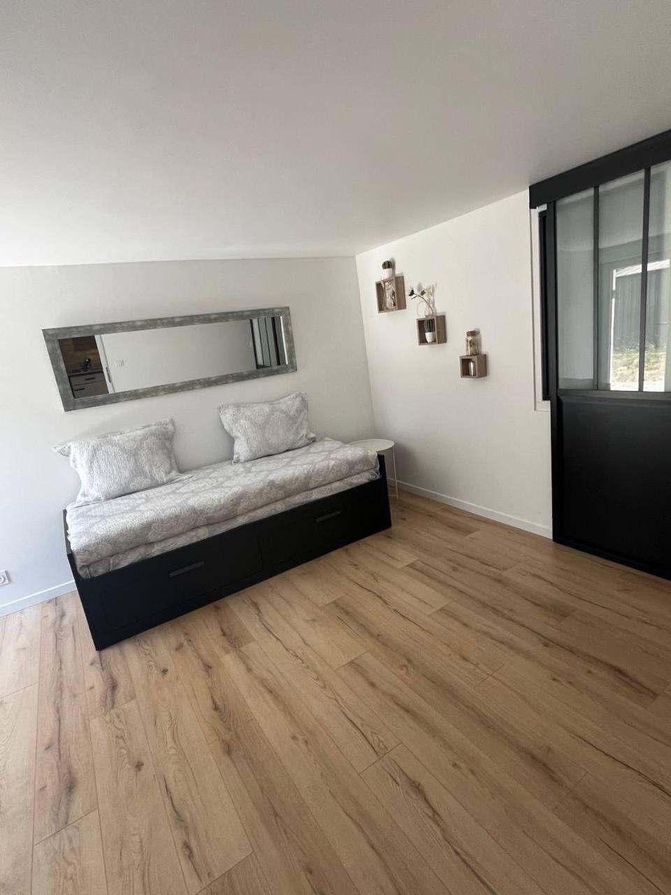 Charmant Et Confortable Appartement נרבון מראה חיצוני תמונה