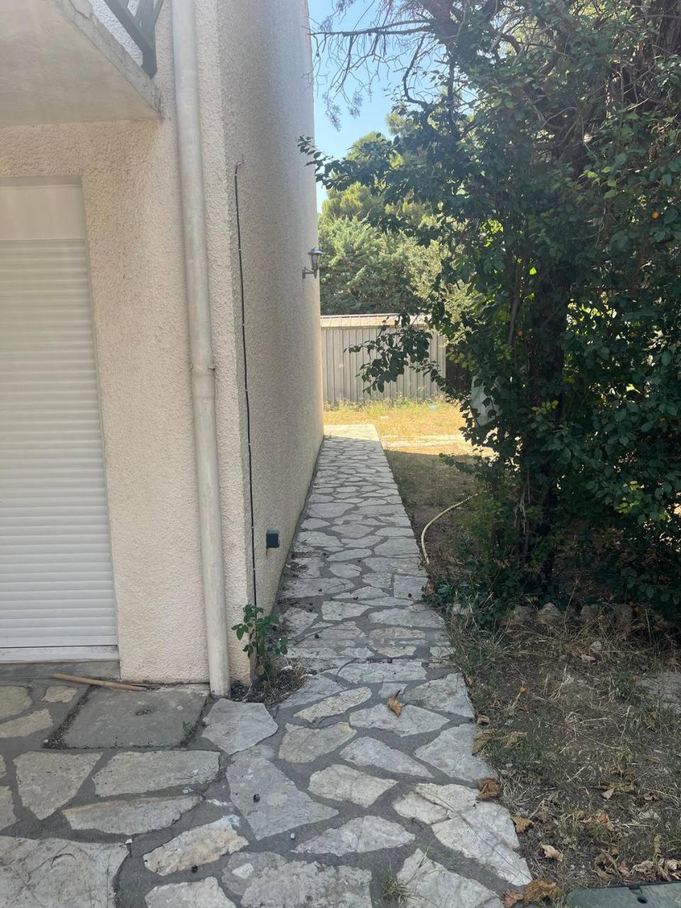 Charmant Et Confortable Appartement נרבון מראה חיצוני תמונה