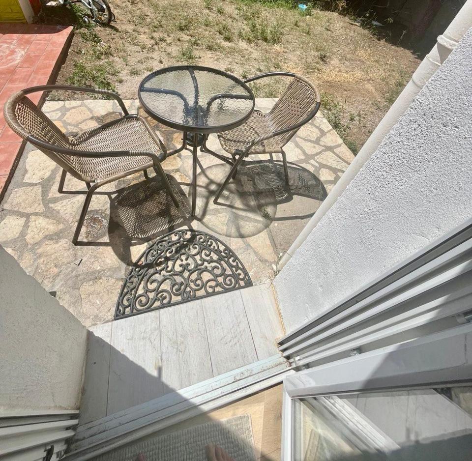 Charmant Et Confortable Appartement נרבון מראה חיצוני תמונה
